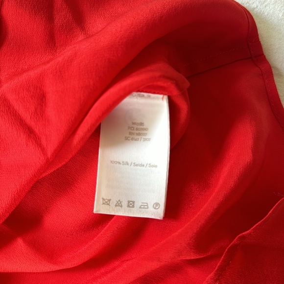 Biden Red silk blouse with puffed sleeves. Size 6 - Picture 3 of 3